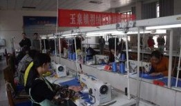 武汉制衣厂爆料视频,揭露行业黑幕与劳动权益问题