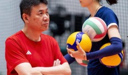 中国球员媳妇爆料新闻最新,揭秘足球圈不为人知的真相