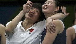 中国球员媳妇爆料新闻最新,揭秘足球圈不为人知的真相